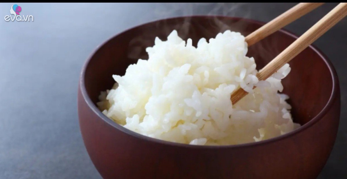 Why do scientists equate eating white rice with eating sugar?  The difference between white rice