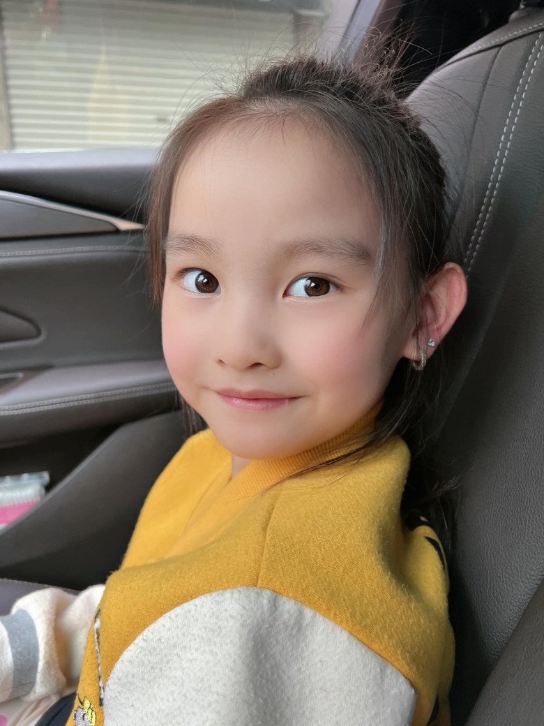 DNA test still not received by biological father, Ly Kute and Hong Que children grow up, beautiful and sweet - 8