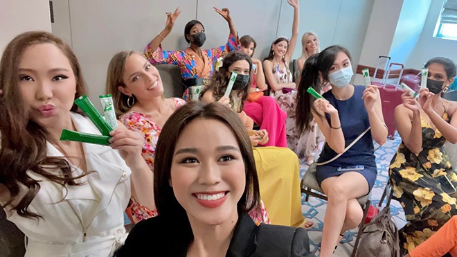 Miss World 2021 final live: Do Thi Ha walks like a goddess in a pink dress - 15