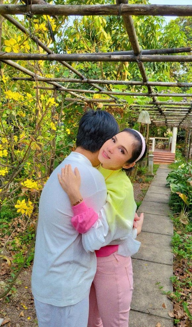 Việt Trinh khẳng định tự nuôi con một mình, không nhận một đồng từ chồng cũ.