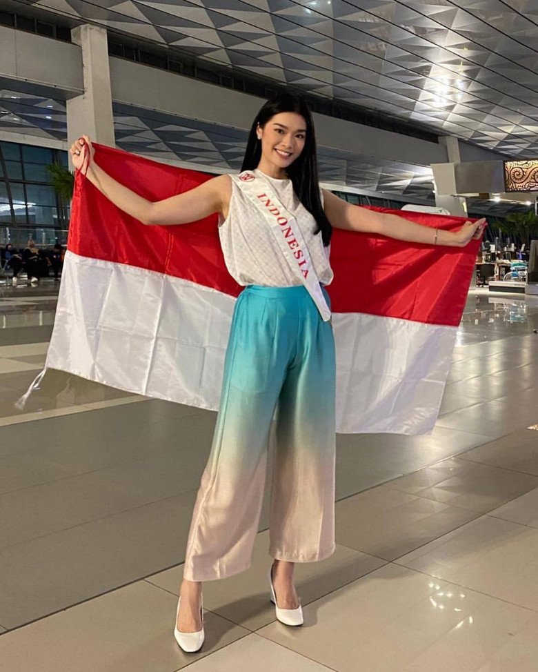 Miss Indonesia Weighs Team Asia at Miss World 2021, Sad for Host Puerto Rico - 6