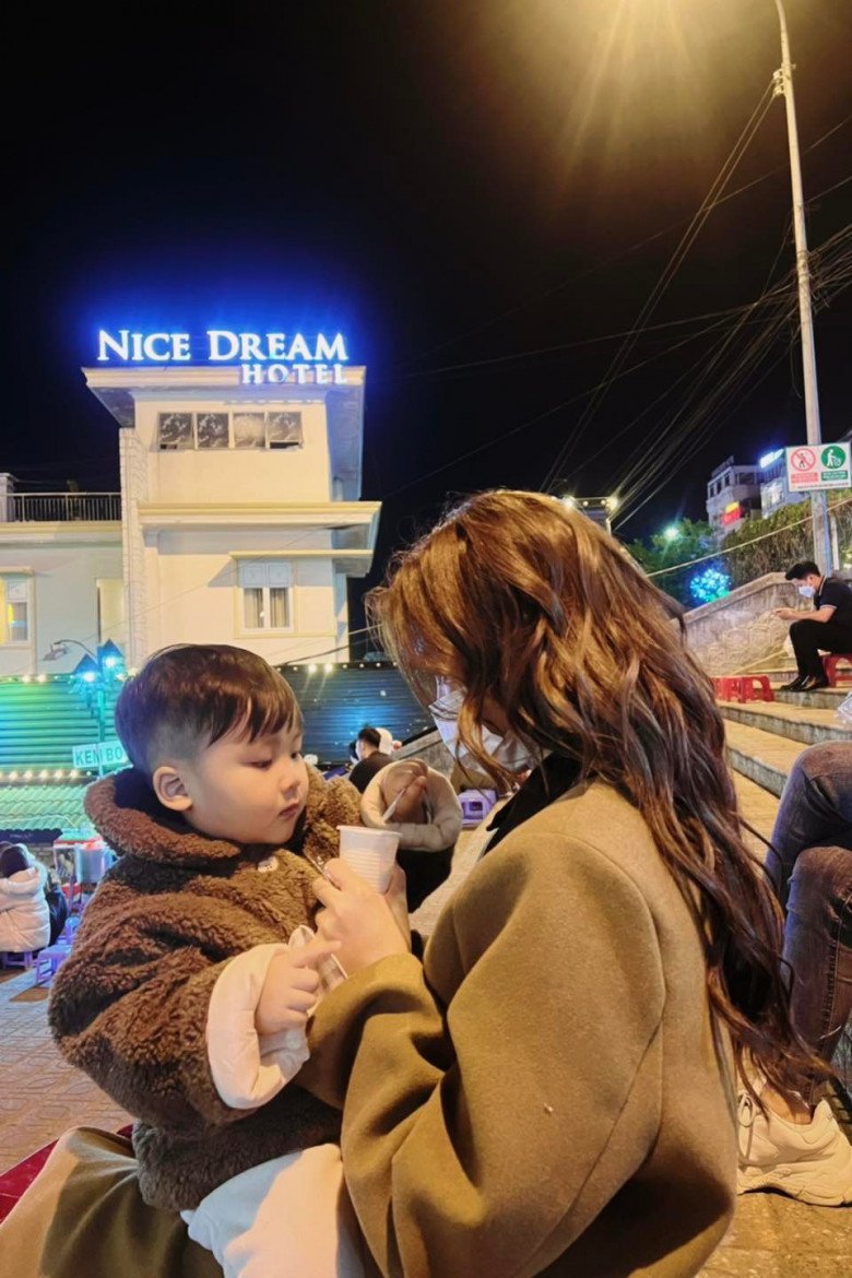 Vo Ha Tram can't wait for her half-Indian daughter to meet Hoa Minzy's son, baby Moon is too excited - 7