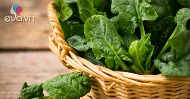 What is spinach and what are its effects on health that is why it is called the king of vegetables?