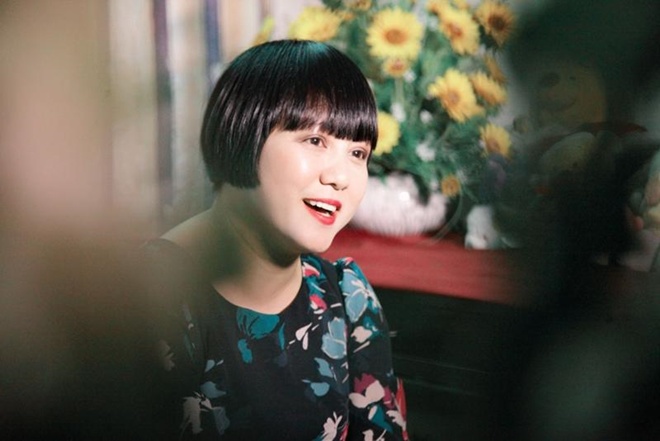 Sau khi kết hôn và sinh con, cô gần như vắng bóng khỏi showbiz.