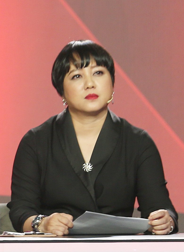 Lúc chưa tiêm mũi vắc-xin nào, cô vẫn không quản ngại hiểm nguy lao vào tâm dịch.