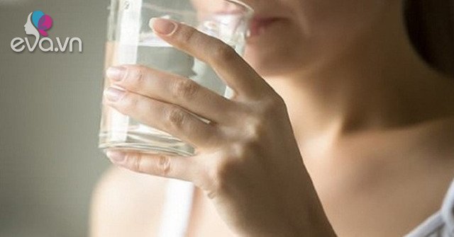 Do you need to drink 8 glasses of water a day?  How much water should I drink per day?