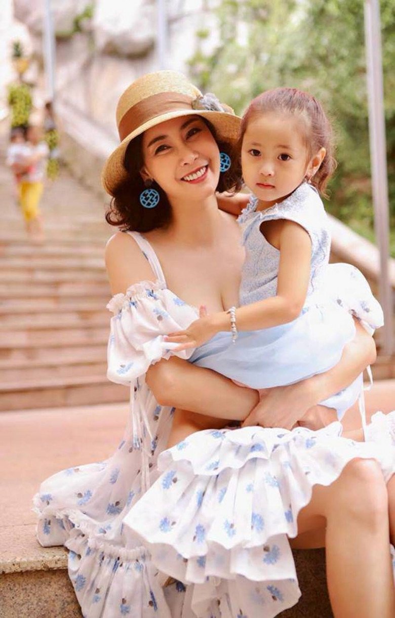 Ha Kieu Anh's 6-year-old daughter is fluent in English like the wind, with Miss Future's standard spirit - 1