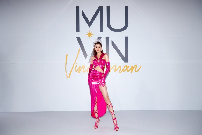 Khanh Van turns fashion gout from beauty queen to masculinity in hot seat HHV - 6