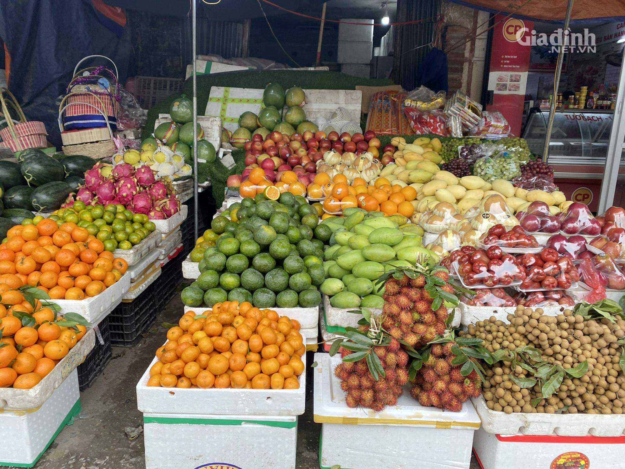 Chinese fruit is sluggish, Vietnamese goods cost from 7,000 VND/kg as expensive as hot cakes - 3