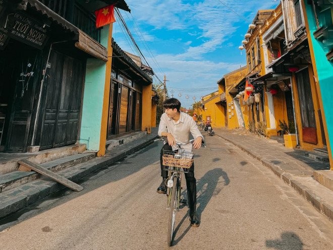 Hoi An is in its most beautiful season, pack your experience bags to wait for the day to pass - 9