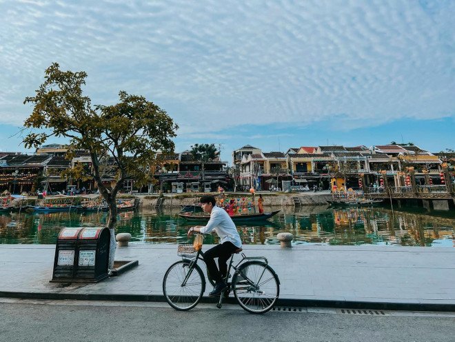 Hoi An in its most beautiful season, pack your experience bags to wait for the day to pass - 11