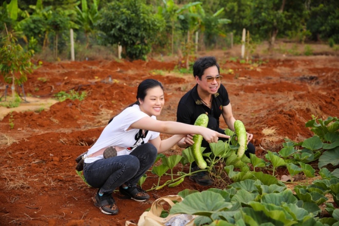 Lo cho mẹ hết sạch tiền, Ngọc Sơn rời nhà 1000 tỷ mua đất về Bình Thuận trồng cây - 10