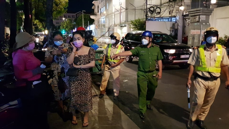 Why was Nguyen Phuong Hang charged and detained?  - 4