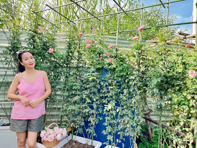 Vườn nhà Khánh Thi và Ốc Thanh Vân ngập hoa trái, chồng chiều chăm từ A-Z để vợ ngắm - 11