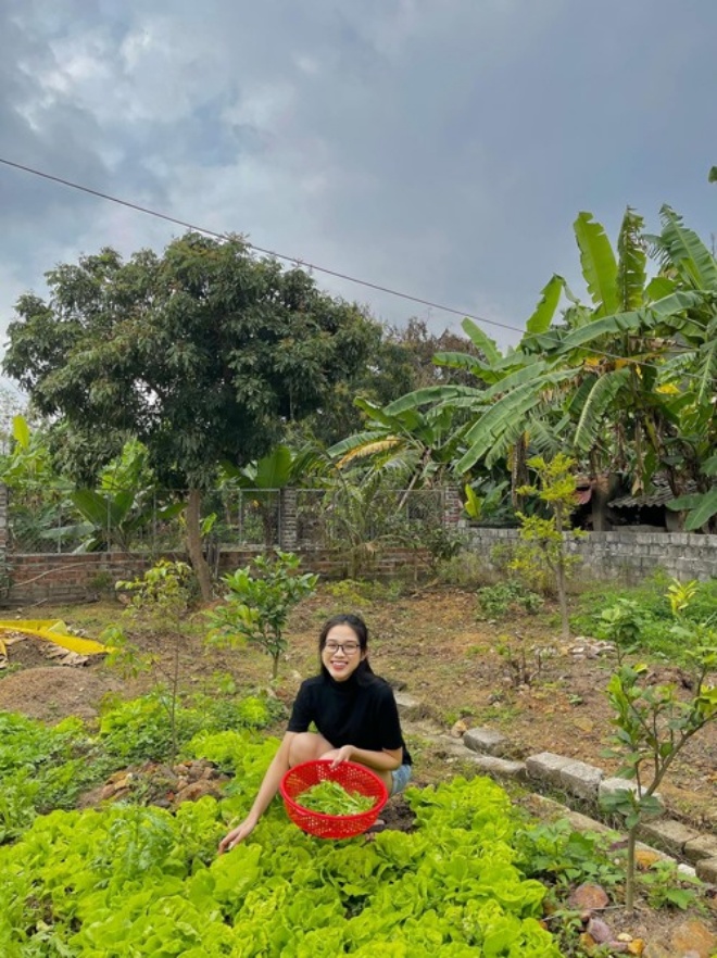 I'm a famous person, Vietnamese star parents in the countryside simple and peaceful life in the garden - 17