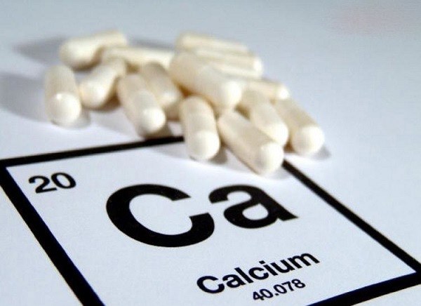 When is the best time to take calcium?  How much calcium do pregnant women and children need every day?  - first