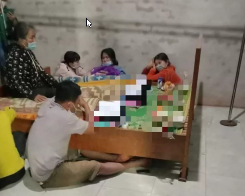 3 cháu nhỏ chết đuối thương tâm dưới hồ nước gần nhà