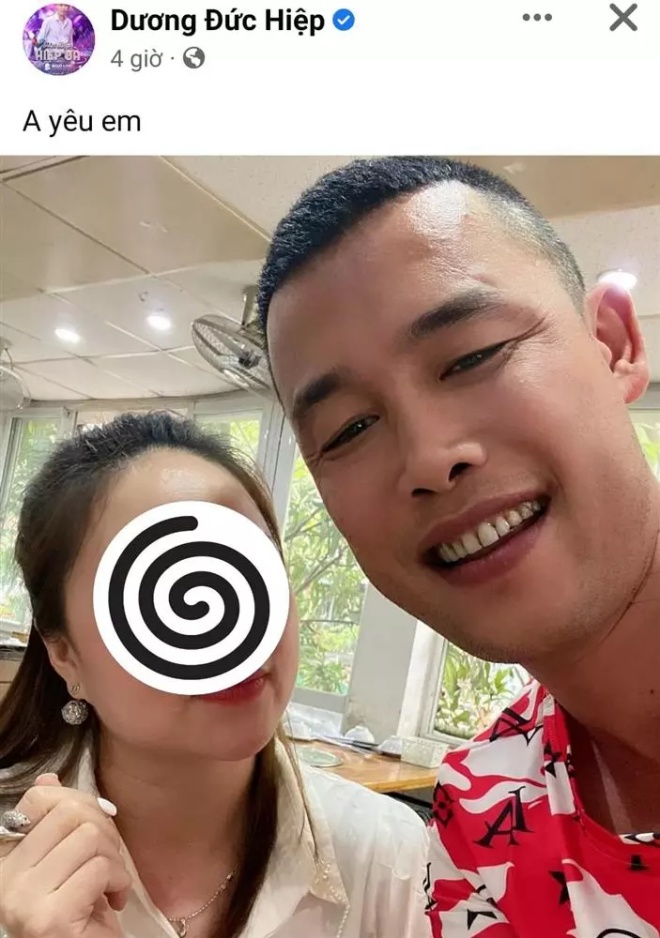 Hiep Ga suddenly blatantly says he loves a girl, people congratulate him on marriage 4 - 1