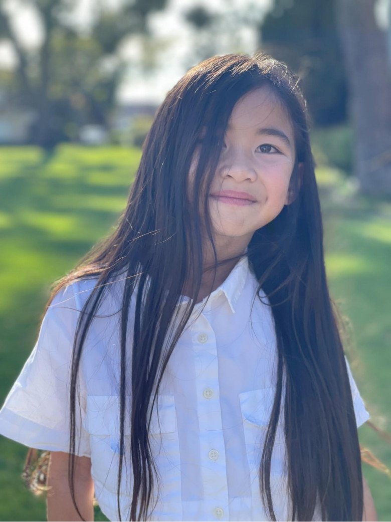 Kim Hien went to USA to give birth to her second child, the child is now 7 years old, the older she gets, the more beautiful she is, just like her mother - 5
