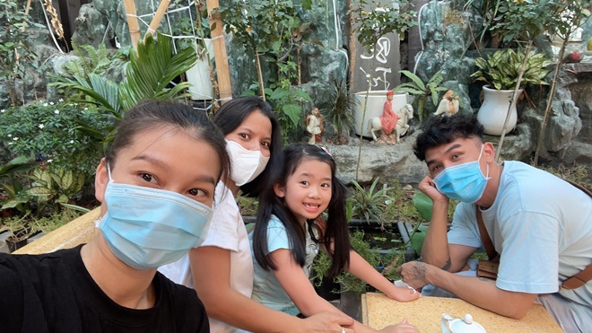 Cựu quản lý của Mai Phương cũng kể câu chuyện xúc động về lời nhắn gửi cuối đời của nữ diễn viên.