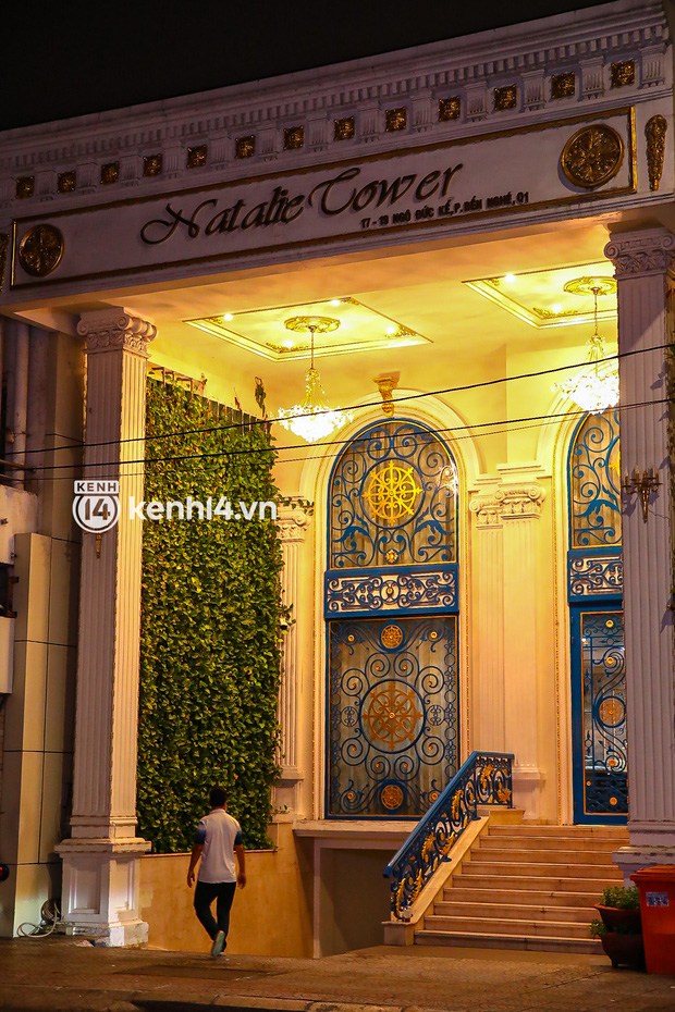 Bà Phương Hằng từng chia sẻ, bà có 7 căn nhà trên đường Ngô Đức Kế. Đây là khu đất vàng của thành phố. Trong số những căn nhà trên đường Ngô Đức Kế thì có căn nhà của con gái riêng bà Phương Hằng Natalie.