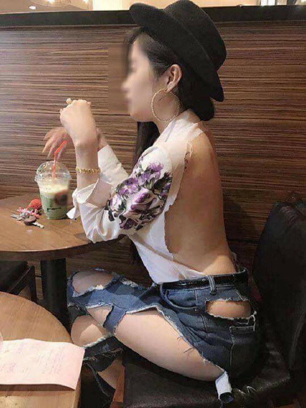 Different styles of girls wearing skimpy clothes when they go out to eat: some people wear underwear - 6