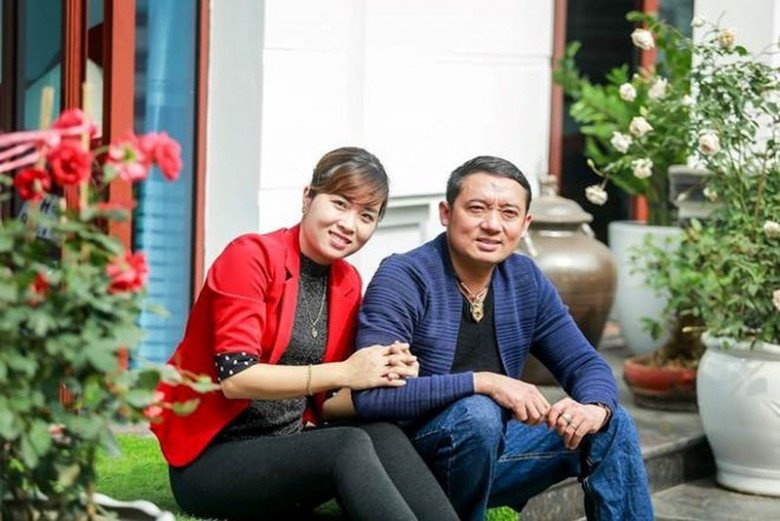 Third wife has just given birth to a daughter, artist Chien Thang becomes a father for the 5th time at the age of U50 - 3