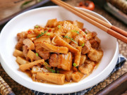 Bếp Eva - Thịt lợn kho củ này vừa ngon lại bổ, trôi cơm cả nồi đầy