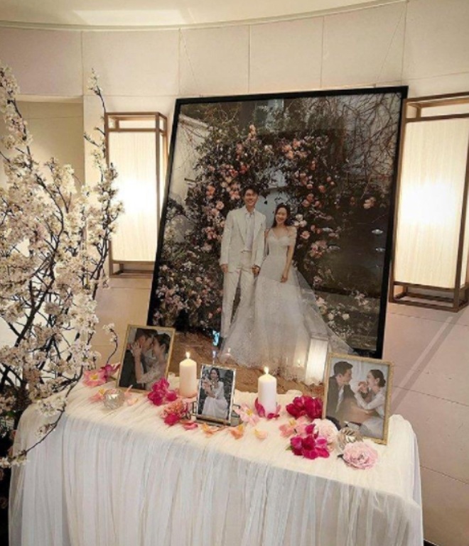 Hyun Bin - Son Ye Jin's wedding: Father-in-law entrusted his son-in-law, Song Joong Ki is so beautiful - 19