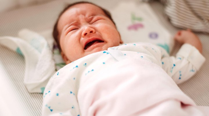 How to recognize and treat a baby with constipation - 1