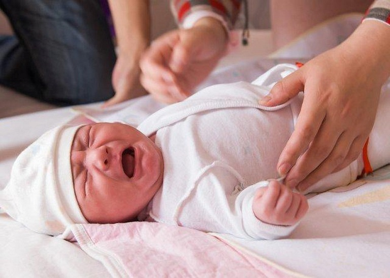 How to recognize and treat a baby with constipation - 3