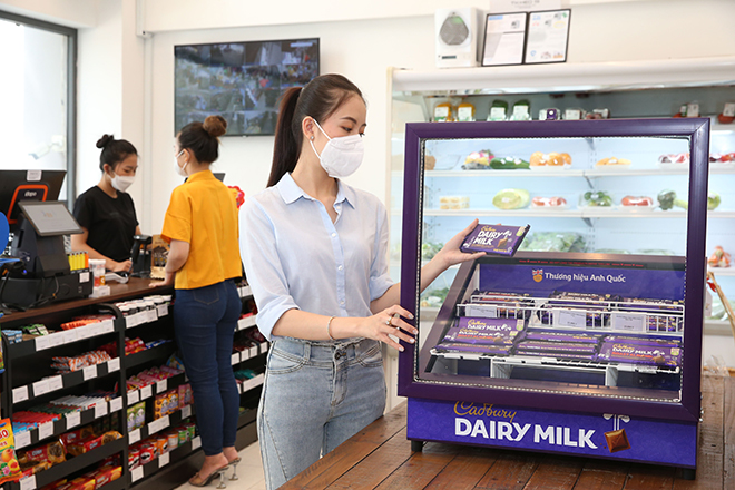 Mondelez Kinh Do brings Cadbury Dairy Milk chocolate closer to consumers - 2