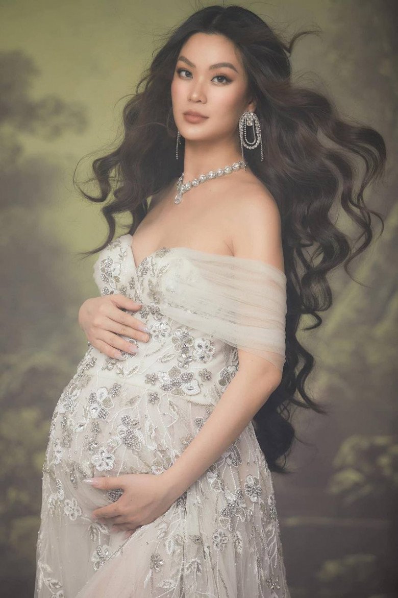 Diễm Trang xinh đẹp và thần thái.