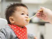 Sức khỏe - Phần thịt lợn mẹ cố cho con ăn để thông minh, BS lắc đầu, còn cảnh báo bệnh trẻ dễ mắc nếu ăn nhiều