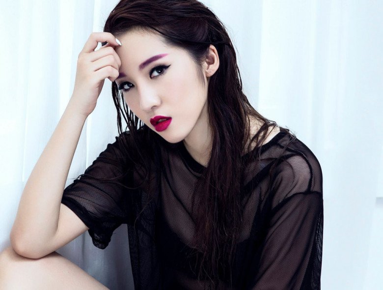 Emily là hotgirl Hà Thành đình đám một thời.