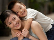Làm mẹ - Con hỏi "Bố mẹ đẻ con như thế nào?", mẹ trả lời quá hay khiến ai cũng vội ghi chép để học theo