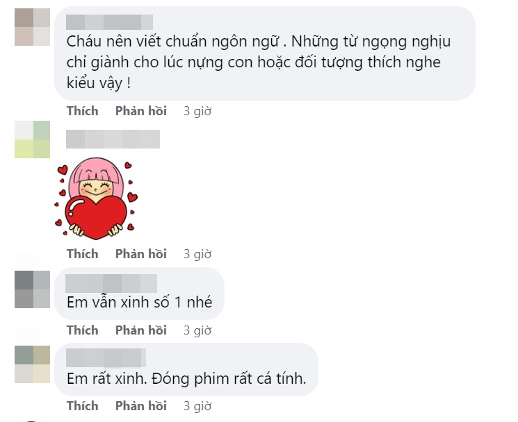 Bên cạnh những lời chê bai, vẫn có không ít người khen ngợi ngoại hình xinh đẹp của Phương Oanh.