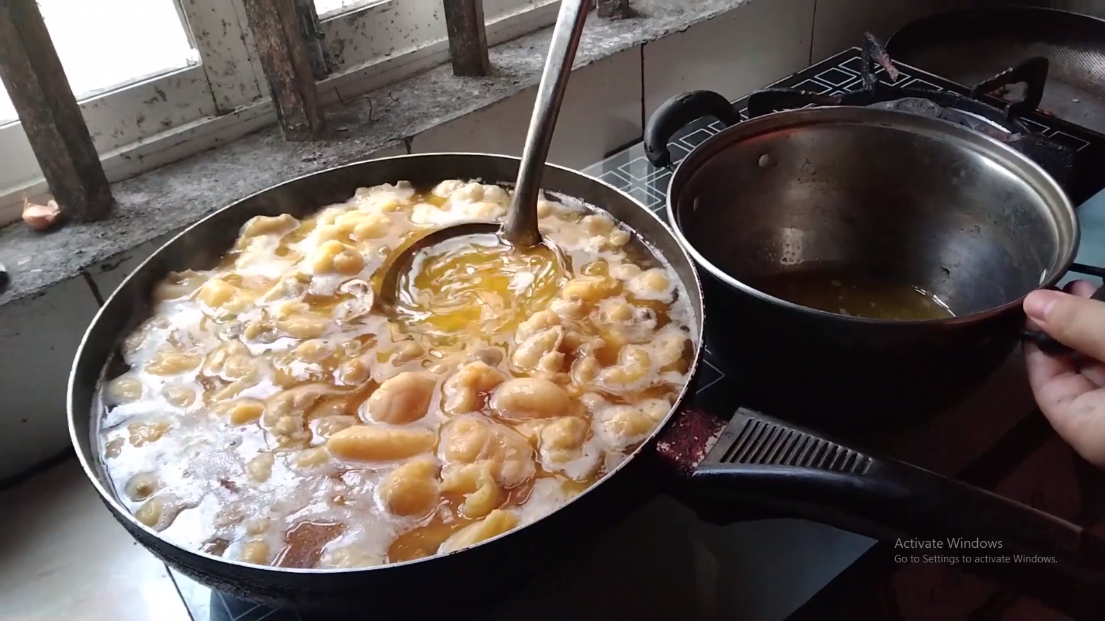 Frying chicken fat