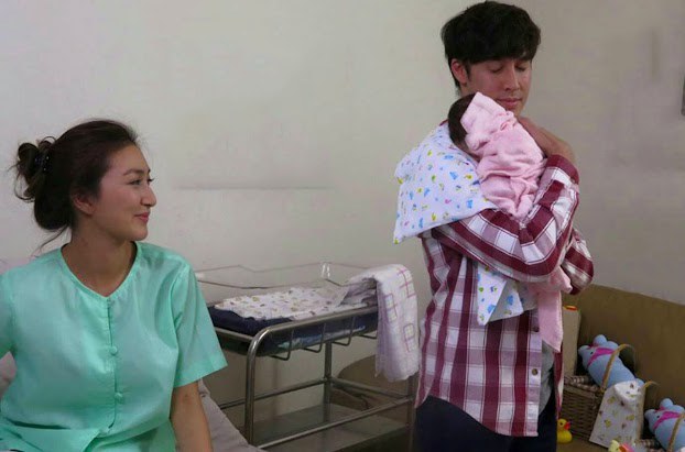 Dù ở cữ nhưng làm gì tôi cũng phải nhìn sắc mặt và thái độ của chồng. (Ảnh minh họa)