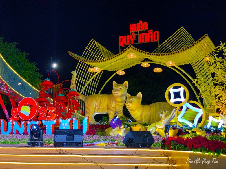 Linh vật năm Quý Mão 2023 thu hút sự chú ý trên khắp cả nước, từ hình thù ngộ nghĩnh đến kỳ dị, hài hước - 2