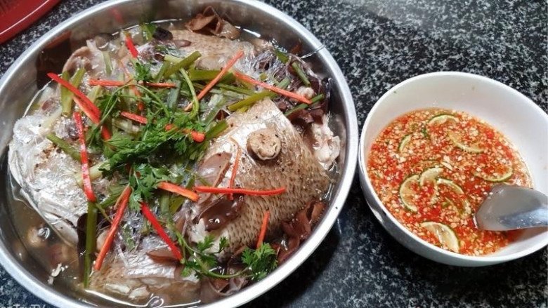 Loại cá xưa có đầy ít người biết, giờ thành đặc sản được dân thành thị amp;#34;săn lùngamp;#34;, 180.000 đồng/kg - 2
