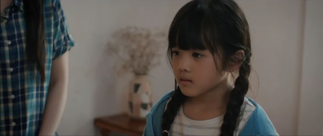 Tập cuối Mẹ Rơm amp;#34;quay xeamp;#34; gắt: Liễu nhận về hết bi kịch, khán giả thắc mắc đạo diễn mải sắm Tết? - 5