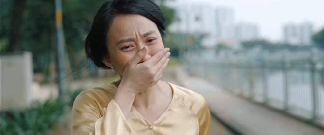 Tập cuối Mẹ Rơm amp;#34;quay xeamp;#34; gắt: Liễu nhận về hết bi kịch, khán giả thắc mắc đạo diễn mải sắm Tết? - 9