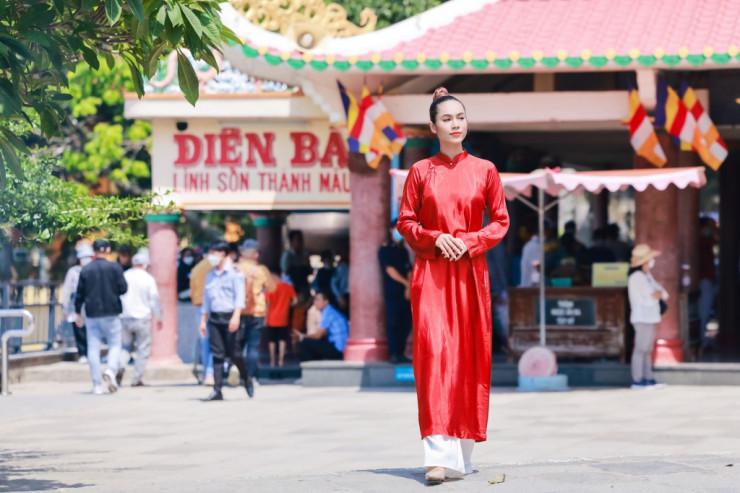Lễ hội xuân núi Bà thu hút nhiều du khách dịp đầu năm.