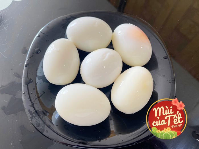 Học cách làm thịt kho trứng thơm nức, mềm ngon lên màu siêu đẹp trong mâm cỗ Tết miền Nam - 7