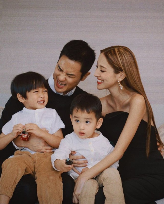 Cô và Trịnh Gia Dĩnh đã có 2 thiên thần nhỏ đáng yêu trước khi chào đón thêm thành viên thứ 3.