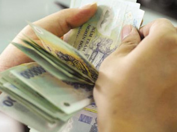 Tiền lương tháng 13, tiền thưởng Tết có phải trích đóng BHXH và thuế thu nhập cá nhân?