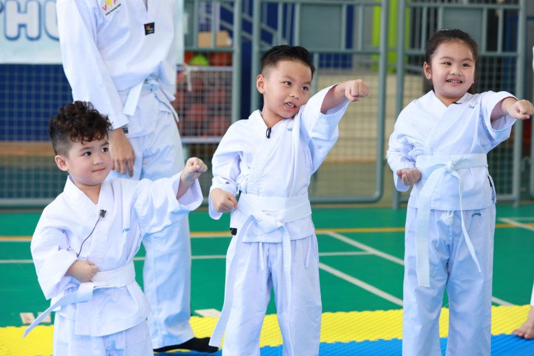 Dân mạng khen cách dạy con của Ngọc Mai, khán giả xem đến đoạn con trai Quốc Nghiệp mà khóc nghẹn - 14