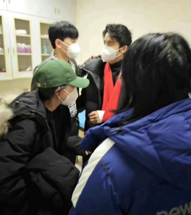 Trương Tân Thành bị gãy tay và phải dưỡng thương một thời gian.