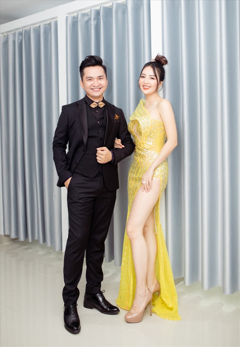 MC điển trai VTV từng bị ung thư, người yêu bỏ: Giờ vẫn giấu mặt vợ, công khai con gái xinh như thiên thần - 2